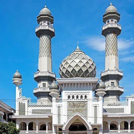 Oyo 3956 Hotel Palem 2 Syariah Malang Buitenkant foto