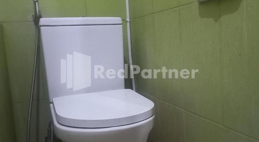Oyo 3956 Hotel Palem 2 Syariah Malang Buitenkant foto